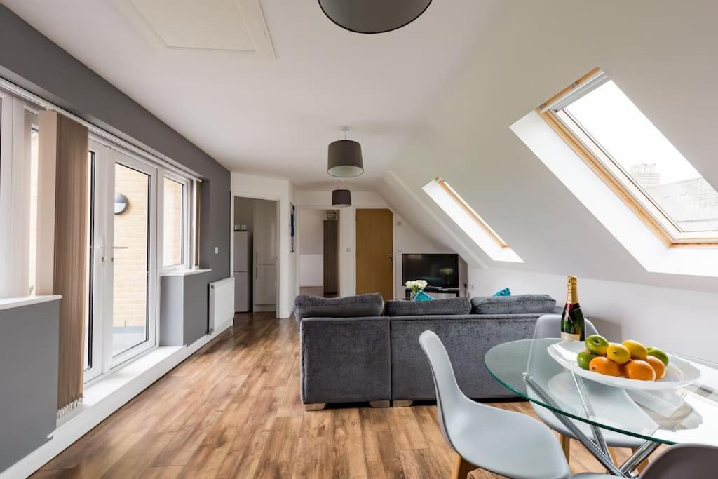 Tm - Rana Court 1 Bedroom Apartment With Balcony Оксфорд Экстерьер фото